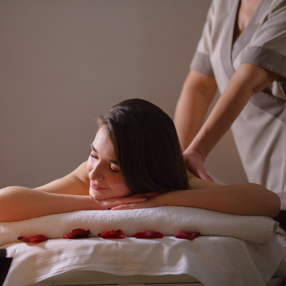 Best Unisex Salon in Akshay Nagar